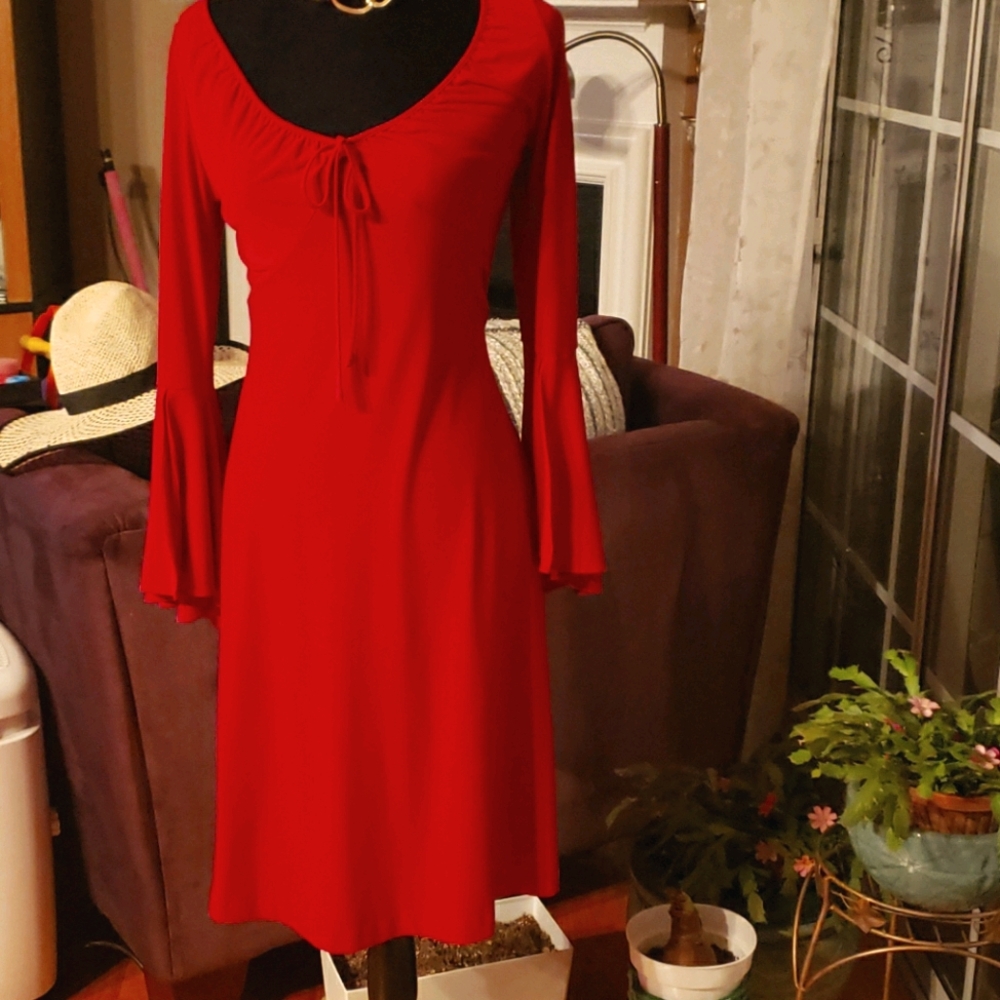 Express Red dress flowy fabric sz 7/8